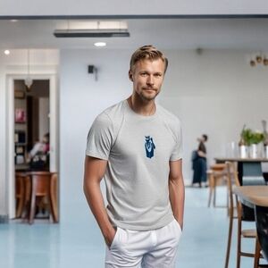 MADE HERE Sam Icon Heather Grey Navy 100% Cotton Graphic Short Sleeve Mens Tee M